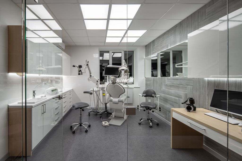 Modern Dental Clinic In Oakville